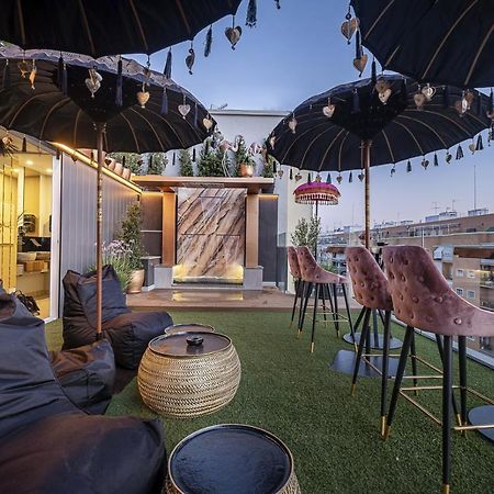 On Suites Sevilla Apartments Designed For Adults Exterior foto