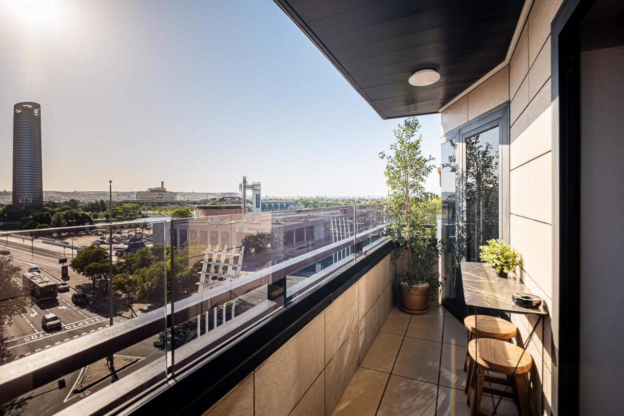 On Suites Sevilla Apartments Designed For Adults Exterior foto